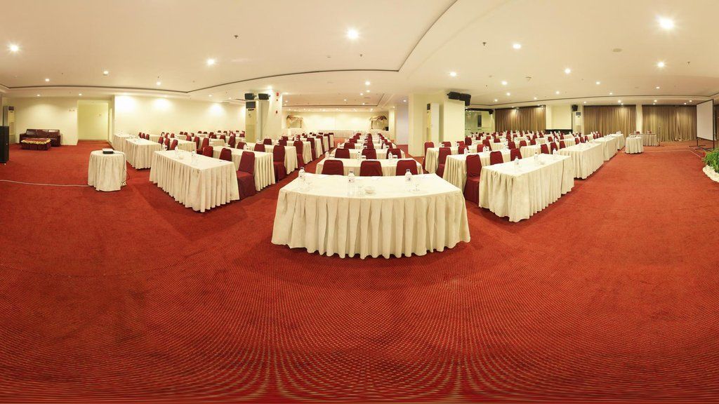 Aerotel Smile Losari Makassar Exterior photo